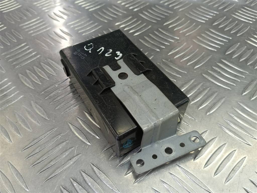 блок управления MITSUBISHI PAJERO  MR460758, 520 рублей, Москва