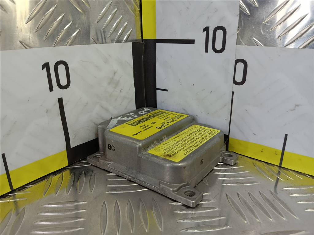 блок управления srs (air bag) MITSUBISHI Space Star  MR587814, 520 рублей, Москва