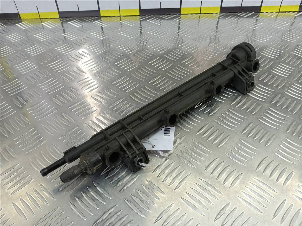 рампа топливная Hyundai SANTA FE  3530438300A, 520 рублей, Москва