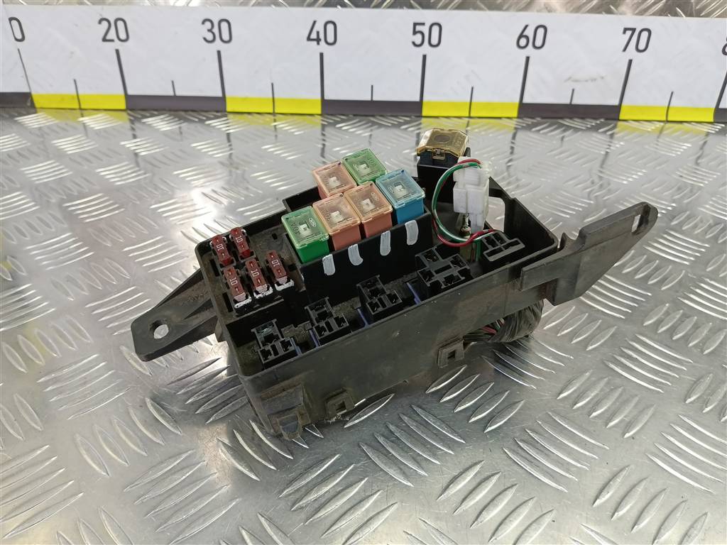блок предохранителей MITSUBISHI L200   MB818621, 1550 рублей, Москва