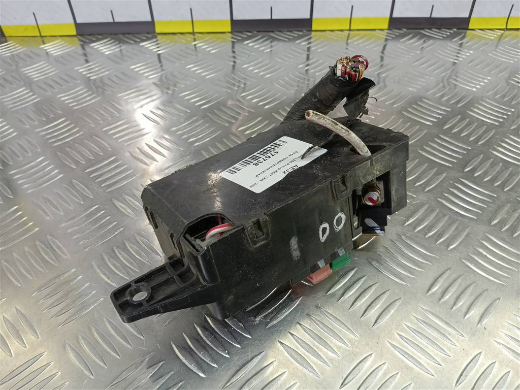 блок предохранителей MITSUBISHI L200   MB818621, 1550 рублей, Москва