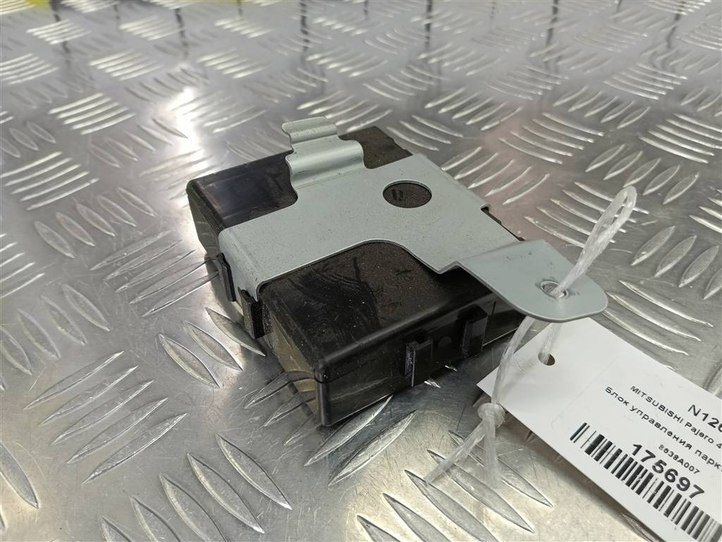 блок управления парктрониками MITSUBISHI PAJERO  8638A007, 630 рублей, Москва