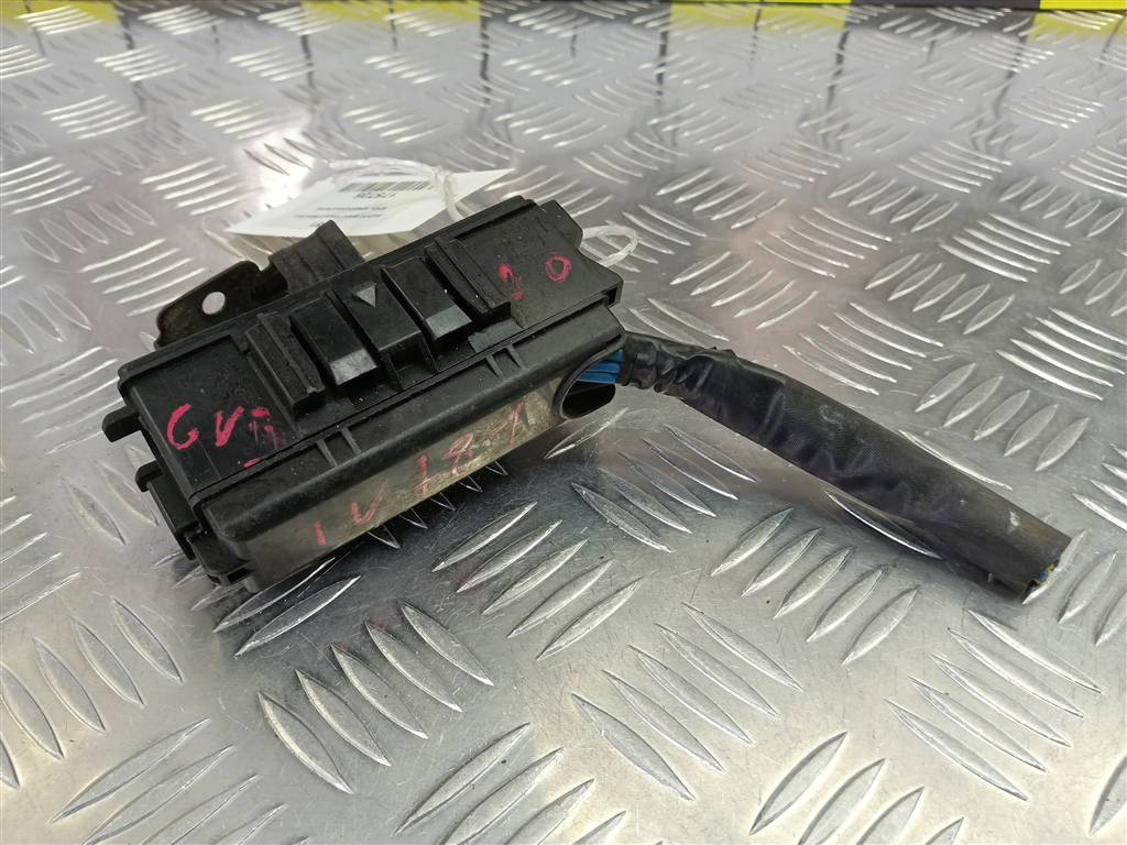 блок предохранителей SUZUKI Grand Vitara 2.0 4WD AT (140 л.с.)Grand Vitara  II (2005—2008) Внедорожник, 980 рублей, Москва