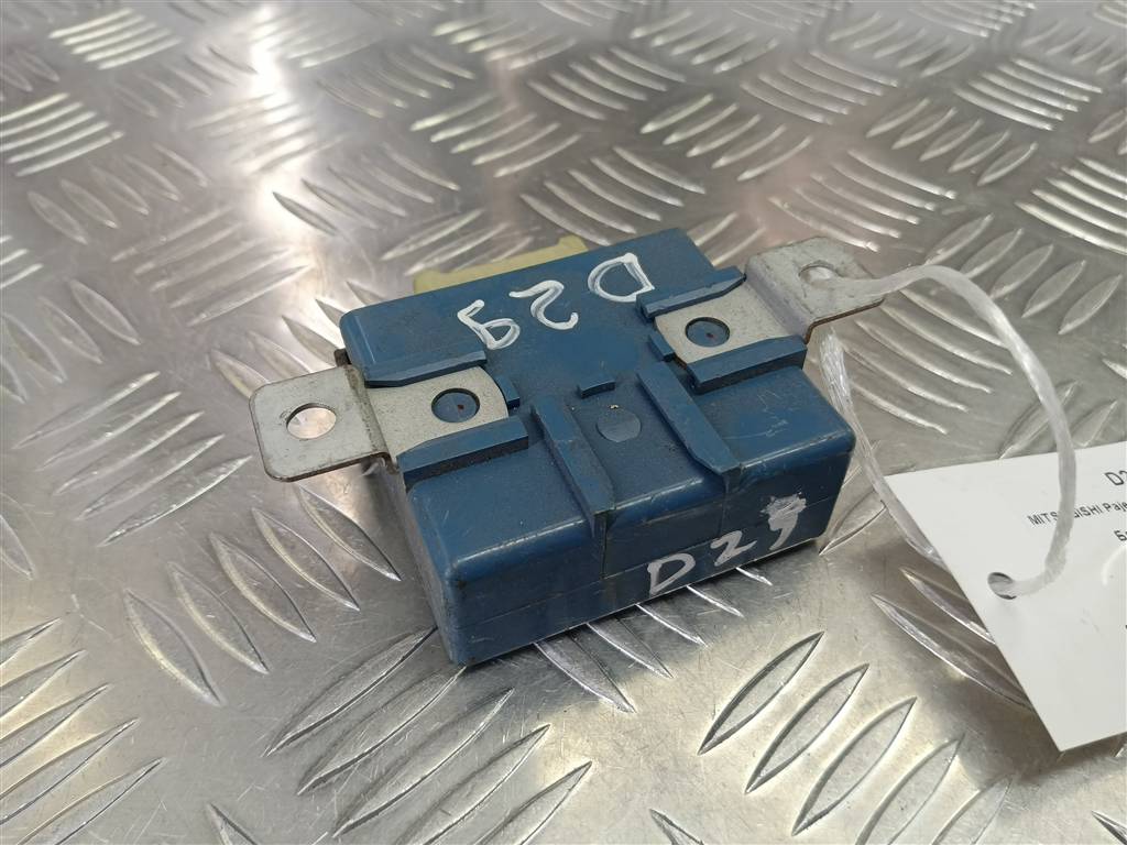 блок управления MITSUBISHI PAJERO SPORT  MR517920, 520 рублей, Москва