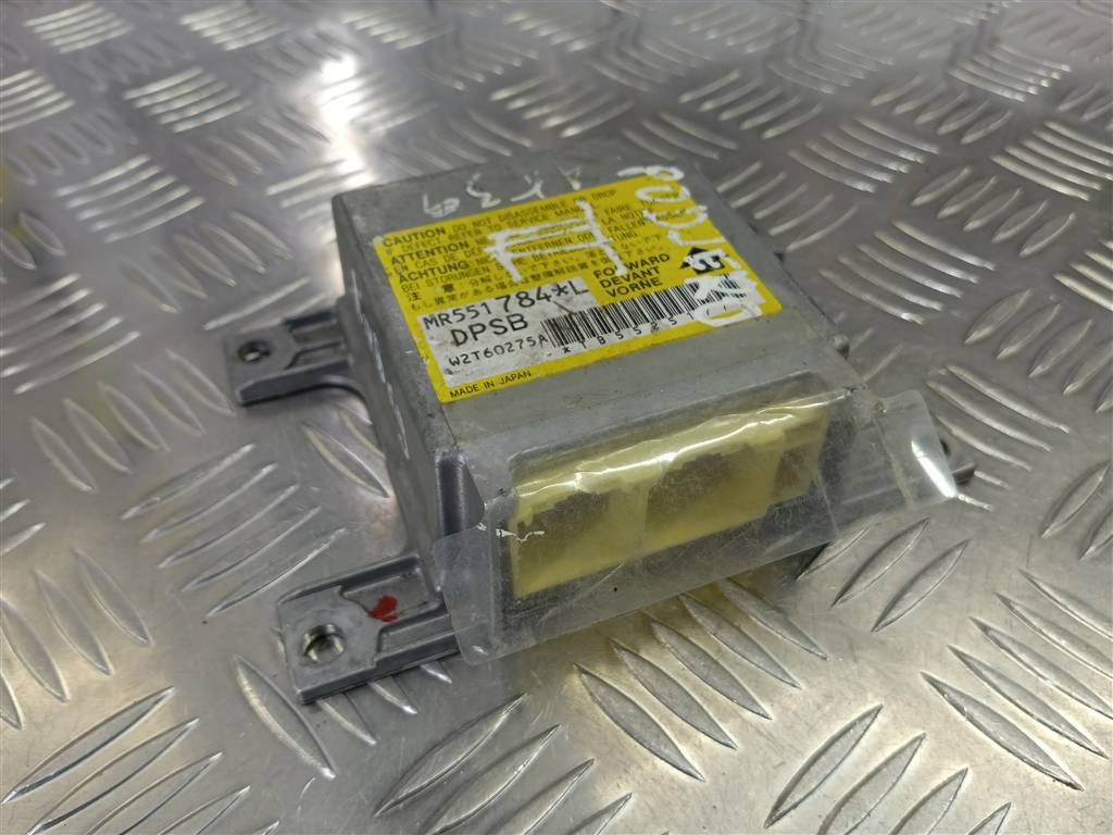 блок управления srs (air bag) MITSUBISHI PAJERO  MR551784, 750 рублей, Москва