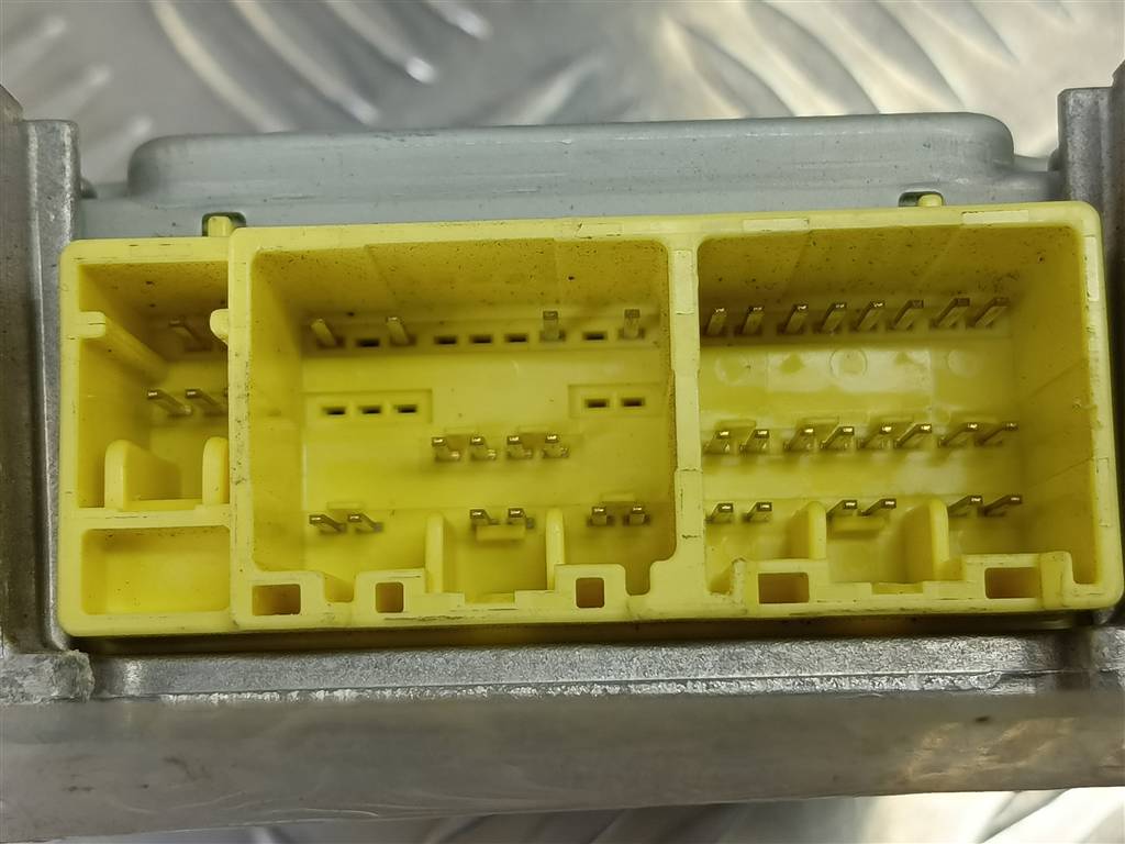 блок управления srs (air bag) MITSUBISHI PAJERO  MR551784, 750 рублей, Москва