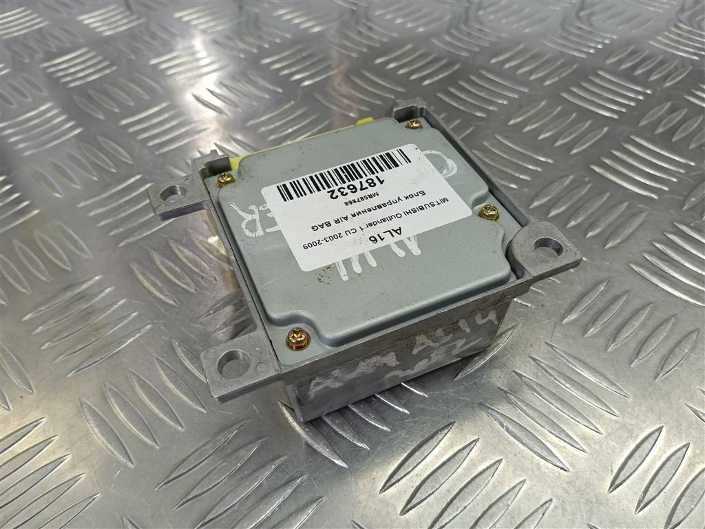 блок управления srs (air bag) MITSUBISHI OUTLANDER  MR587868, 750 рублей, Москва