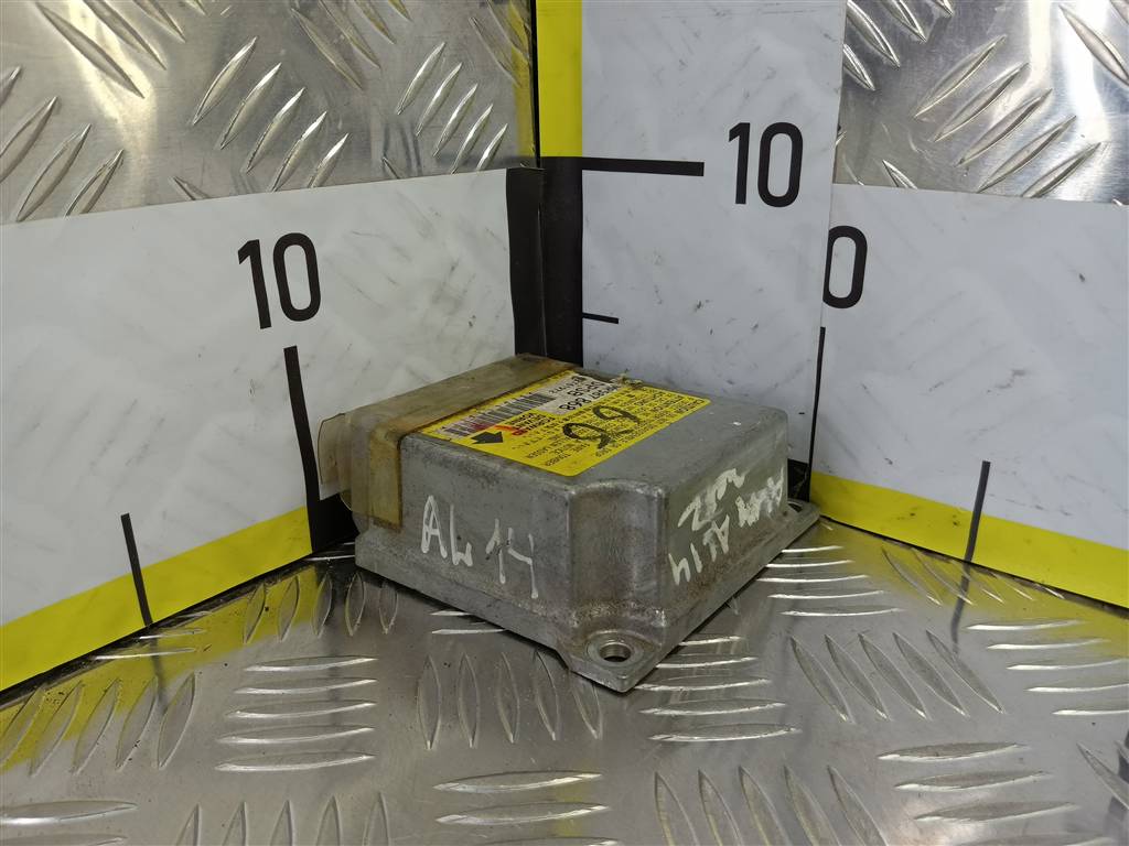 блок управления srs (air bag) MITSUBISHI OUTLANDER  MR587868, 750 рублей, Москва