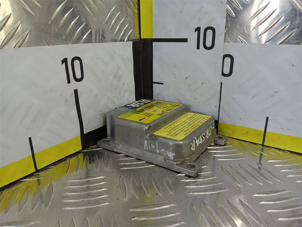 блок управления srs (air bag) MITSUBISHI CARISMA  MR913789, 520 рублей, Москва