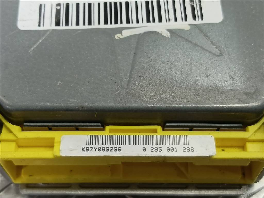 блок управления srs (air bag) MITSUBISHI CARISMA  MR913789, 520 рублей, Москва