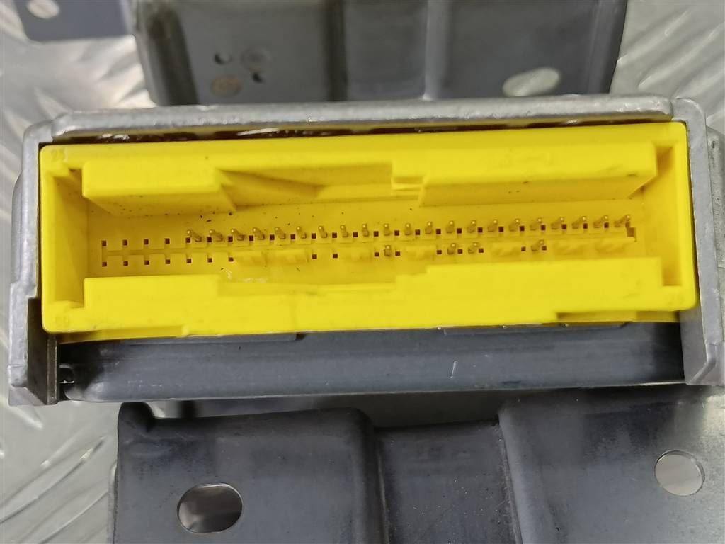 блок управления srs (air bag) MITSUBISHI CARISMA  MR913789, 520 рублей, Москва
