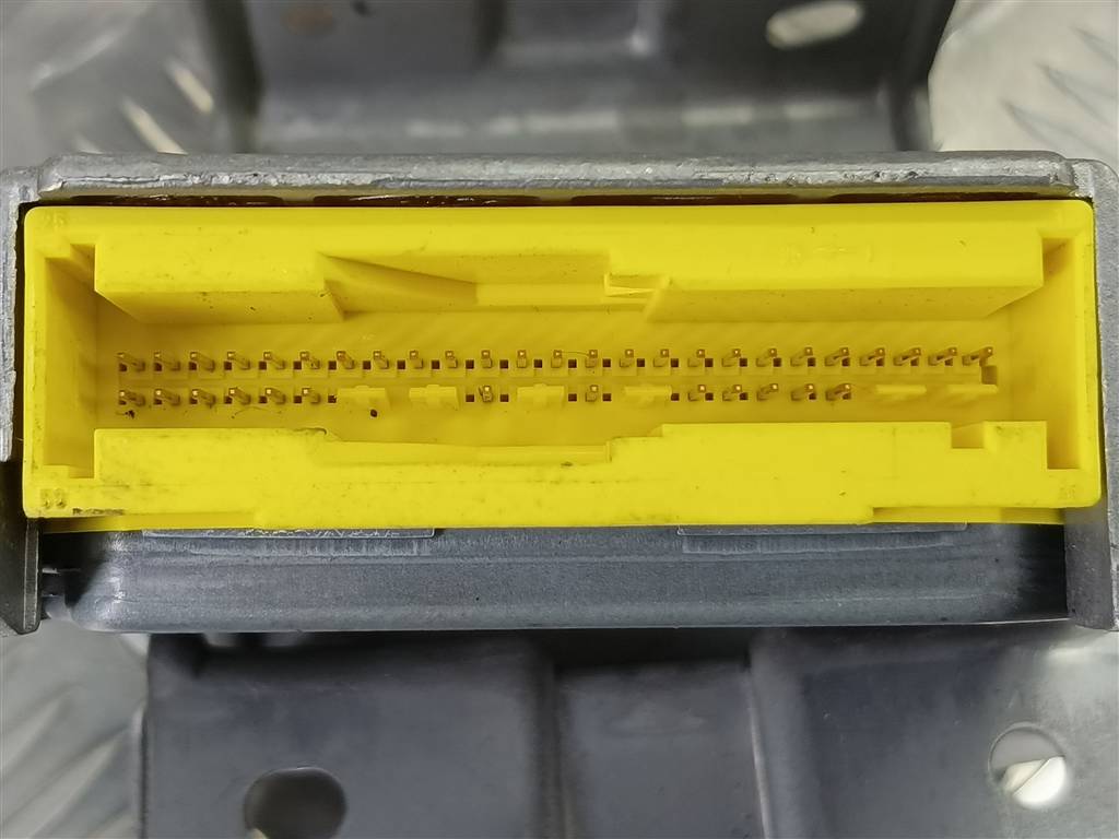 блок управления srs (air bag) MITSUBISHI COLT  MR587417, 980 рублей, Москва