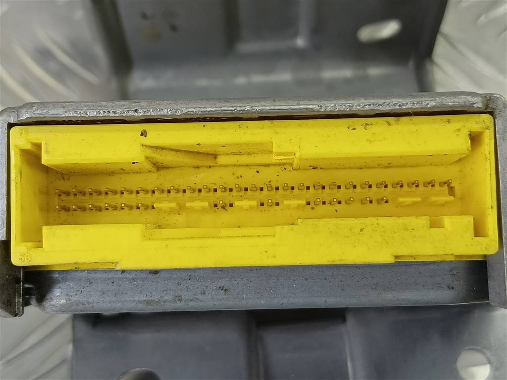 блок управления srs (air bag) MITSUBISHI COLT  MR587416, 980 рублей, Москва