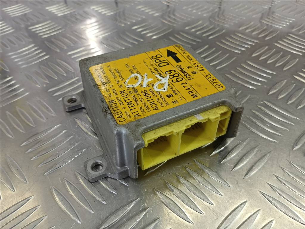 блок управления srs (air bag) MITSUBISHI Space Wagon  MR472689, 980 рублей, Москва