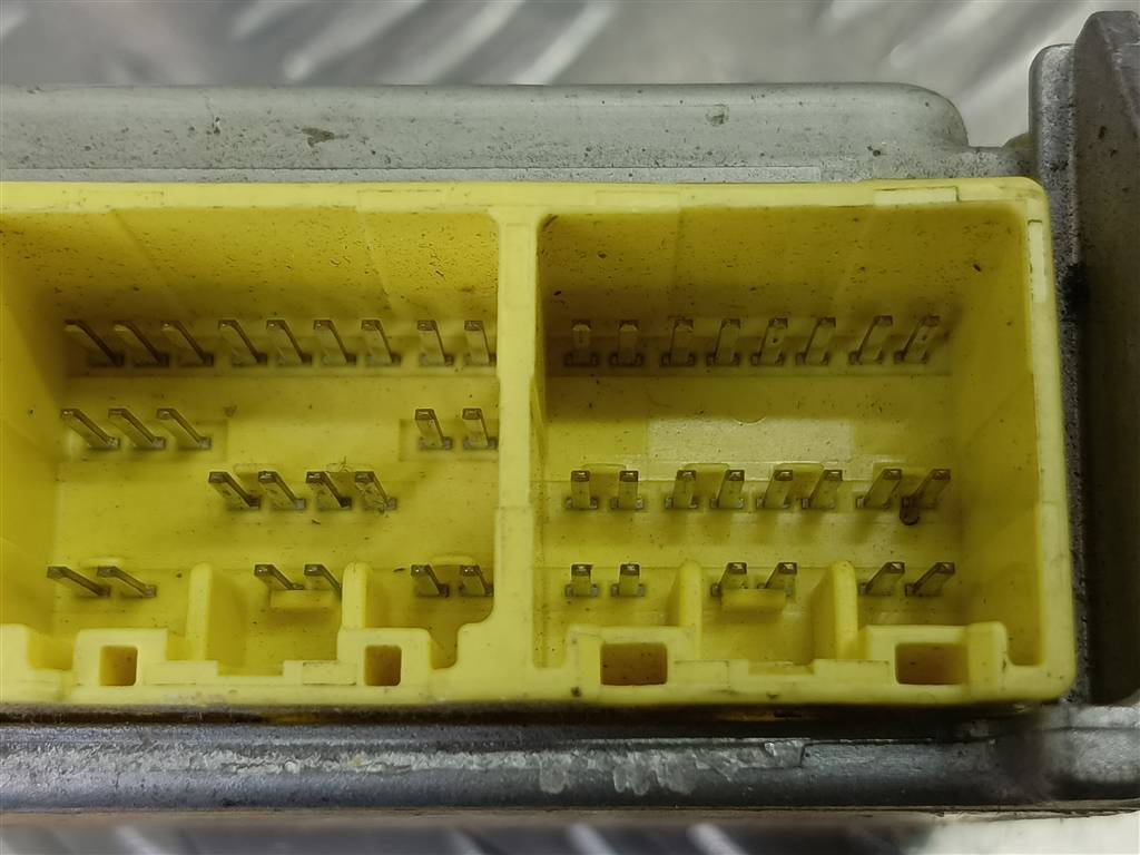 блок управления srs (air bag) MITSUBISHI Space Wagon  MR472689, 980 рублей, Москва
