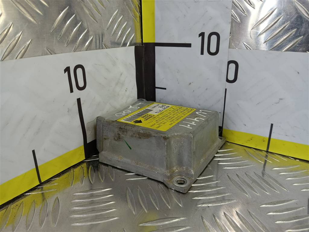 блок управления srs (air bag) MITSUBISHI L200  2.5 DI-D MT (136 л.с.)L200  IV (2006—2014) Пикап MR587974, 750 рублей, Москва