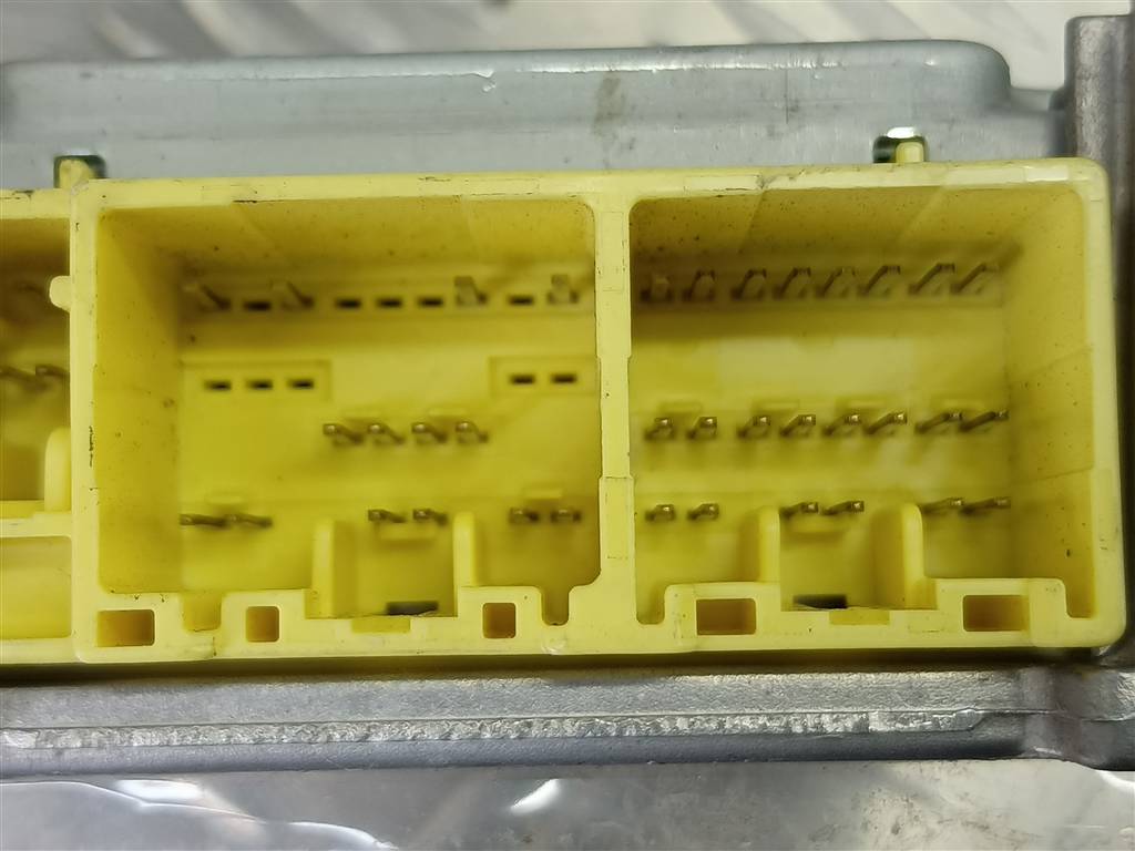 блок управления srs (air bag) MITSUBISHI PAJERO  MR551784, 750 рублей, Москва