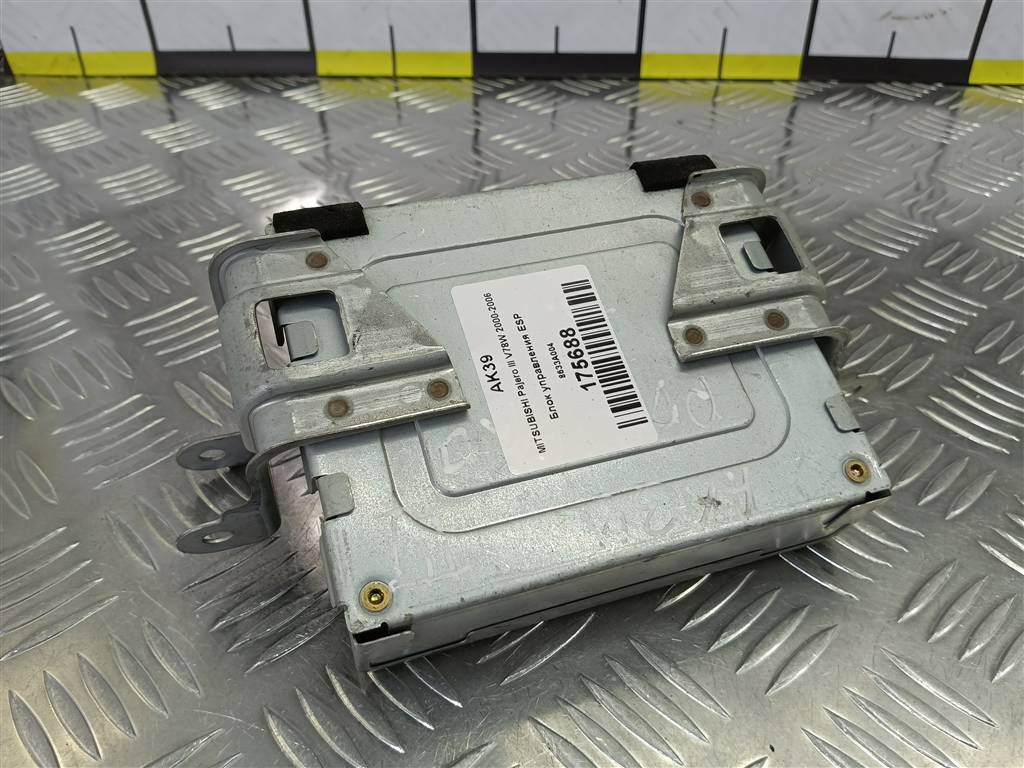 блок управления esp MITSUBISHI PAJERO  8633A004, 1670 рублей, Москва