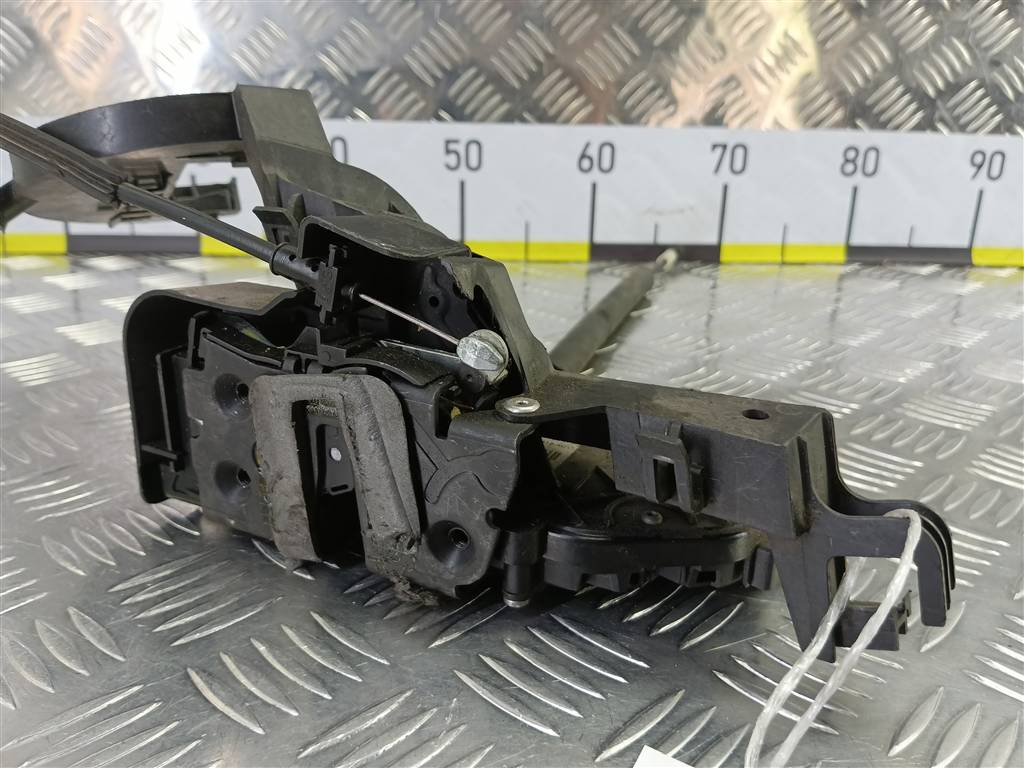 замок двери Jaguar XF 3.0 AT (238 л.с.)XF  I (2007—2011) Седан C2P17965, 2130 рублей, Москва