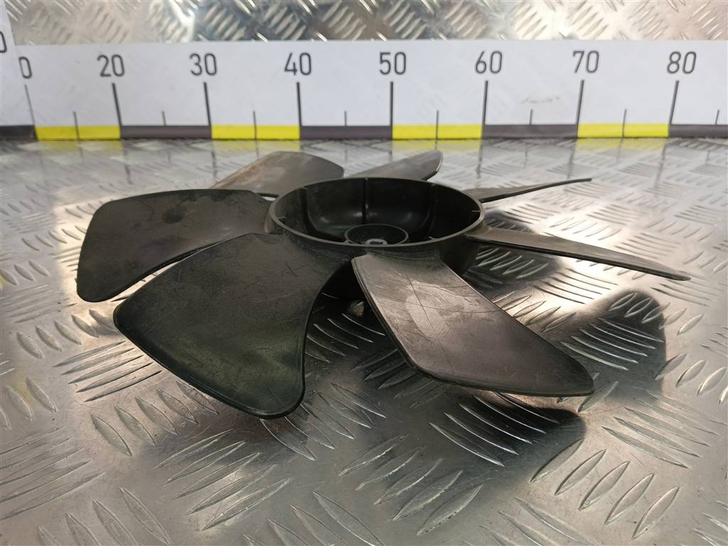 крыльчатка вентилятора MITSUBISHI LANCER  MR312899, 750 рублей, Москва