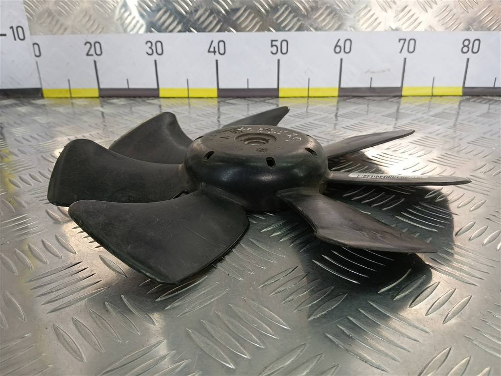 крыльчатка вентилятора MITSUBISHI LANCER  MR312899, 750 рублей, Москва