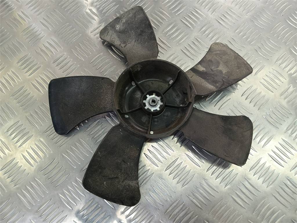 крыльчатка вентилятора MITSUBISHI LANCER  MR464708, 750 рублей, Москва