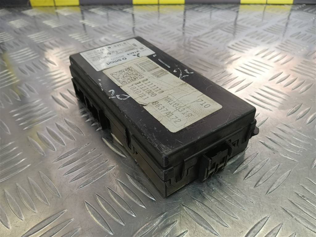 блок комфорта MITSUBISHI COLT  8637A172, 980 рублей, Москва