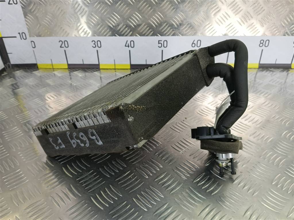 испаритель кондиционера FORD Focus 2.0 AMT (160 л.с.)Focus  III рестайлинг (2014—2019) Седан F1FZ19850A, 5000 рублей, Москва