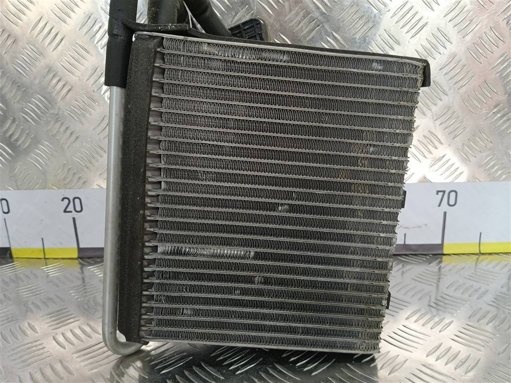 испаритель кондиционера FORD Focus 2.0 AMT (160 л.с.)Focus  III рестайлинг (2014—2019) Седан F1FZ19850A, 5000 рублей, Москва