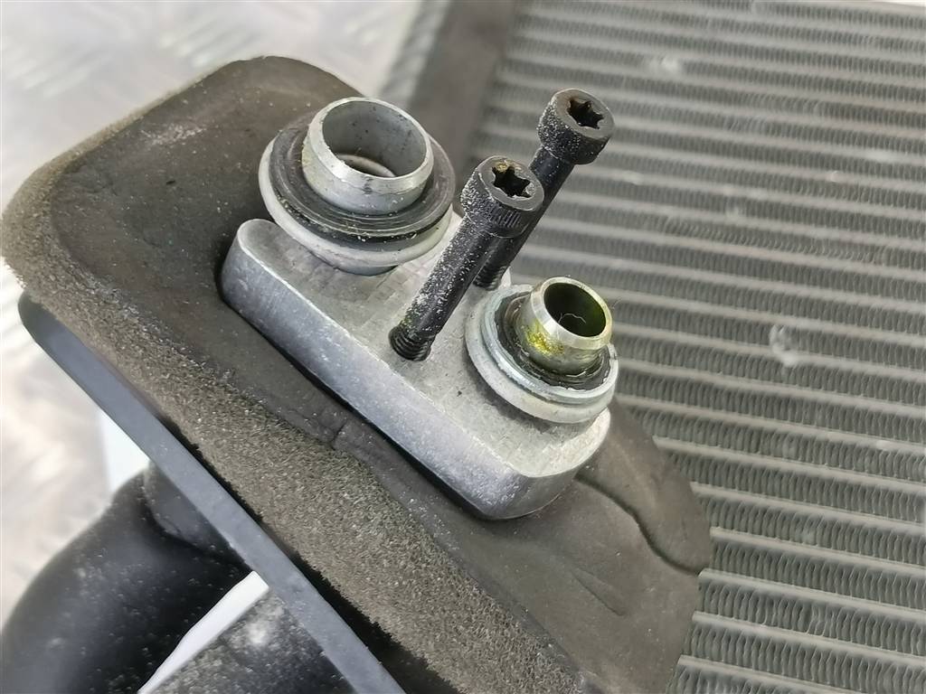 испаритель кондиционера FORD Focus 2.0 AMT (160 л.с.)Focus  III рестайлинг (2014—2019) Седан F1FZ19850A, 5000 рублей, Москва