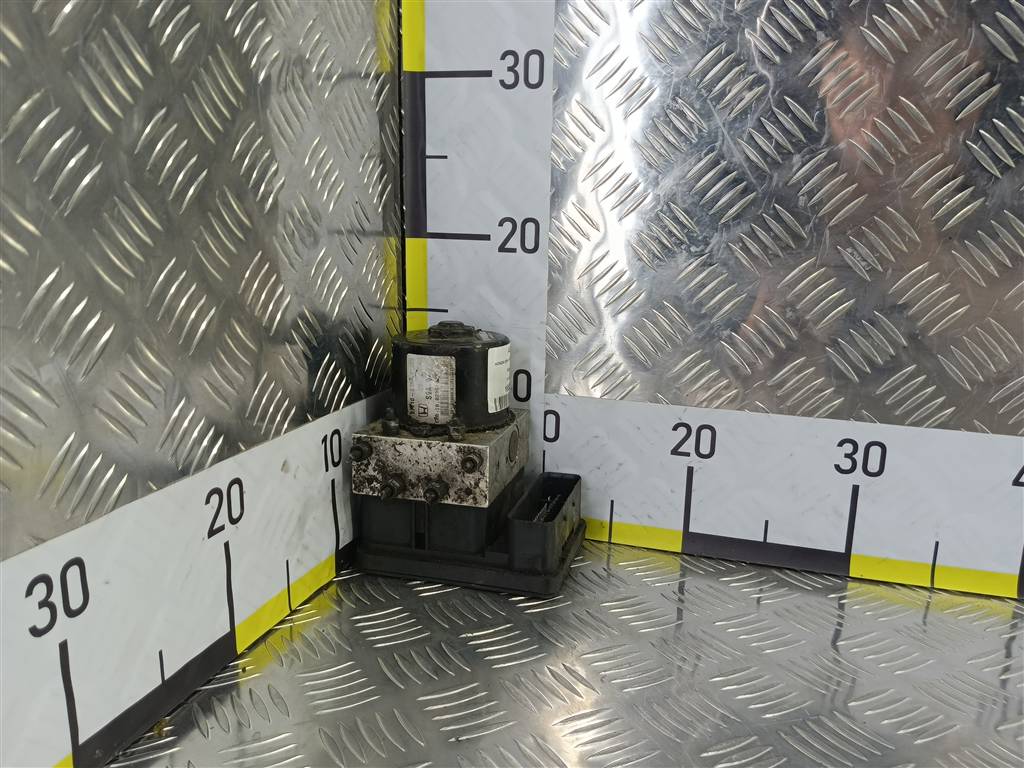 блок abs HONDA CR-V 2.0 AT (150 л.с.)CR-V  II (2001—2004) Внедорожник 57110S9A013, 8450 рублей, Москва