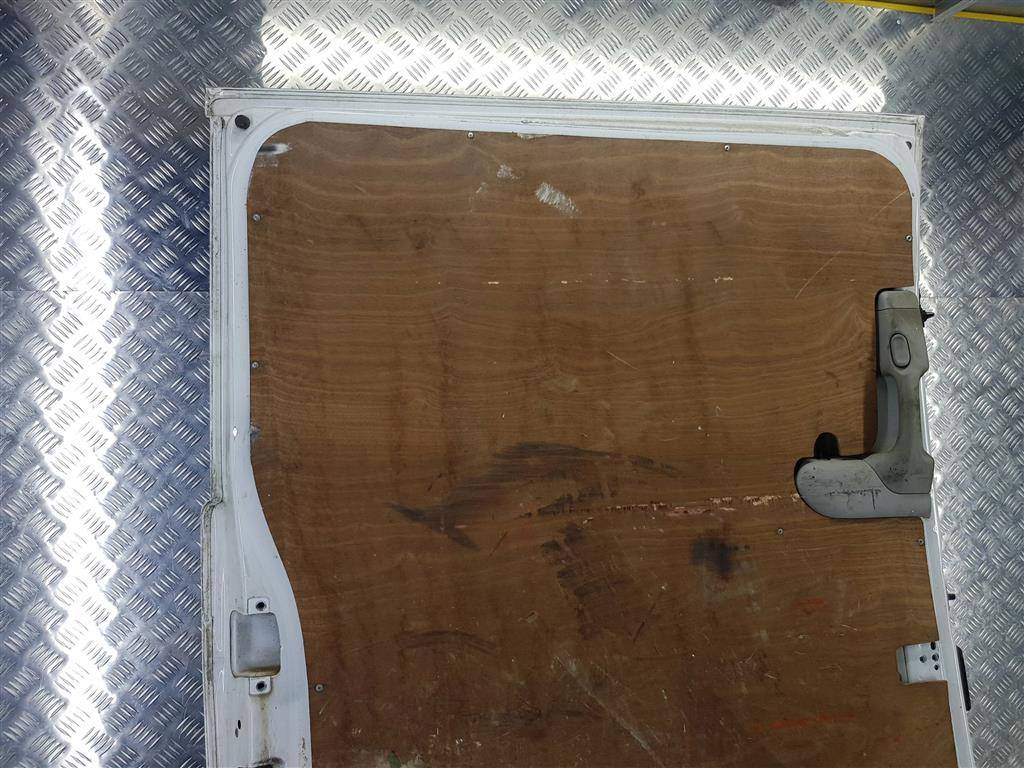 дверь сдвижная MERCEDES-BENZ Vito  A6397302705, 3850 рублей, Москва