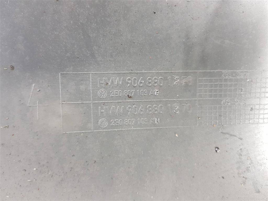 бампер Volkswagen Crafter  2E0807103T, 12130 рублей, Москва