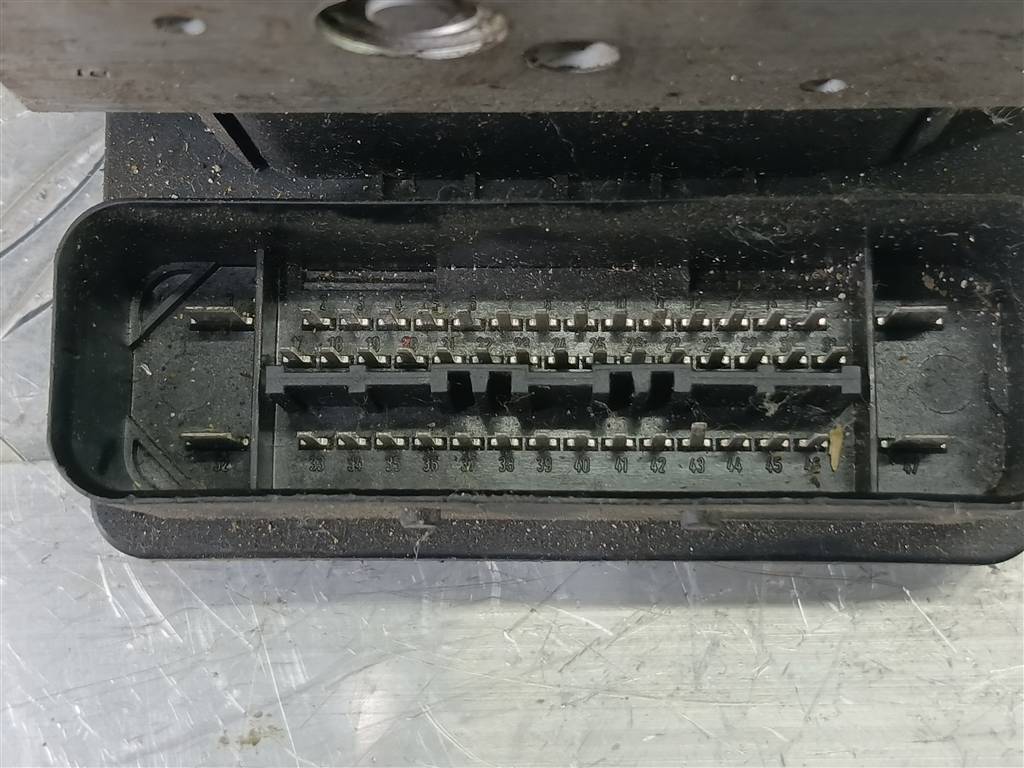 блок abs LAND ROVER FREELANDER  SRB000201, 2130 рублей, Москва