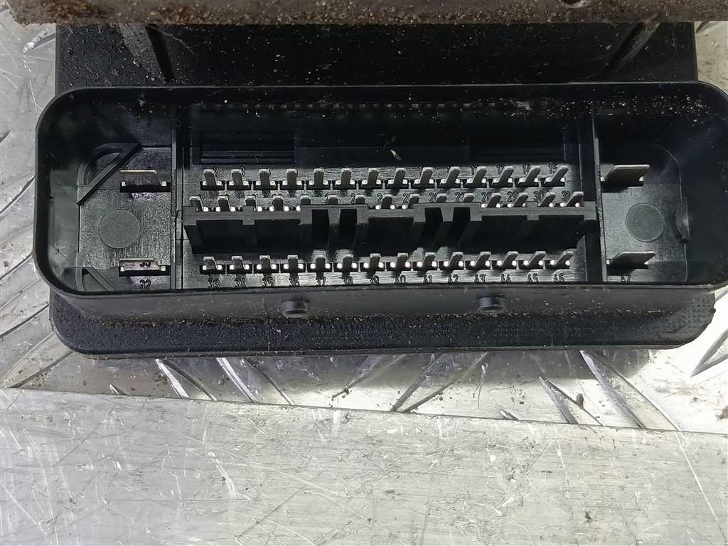 блок abs LAND ROVER FREELANDER  SRB000201, 2130 рублей, Москва