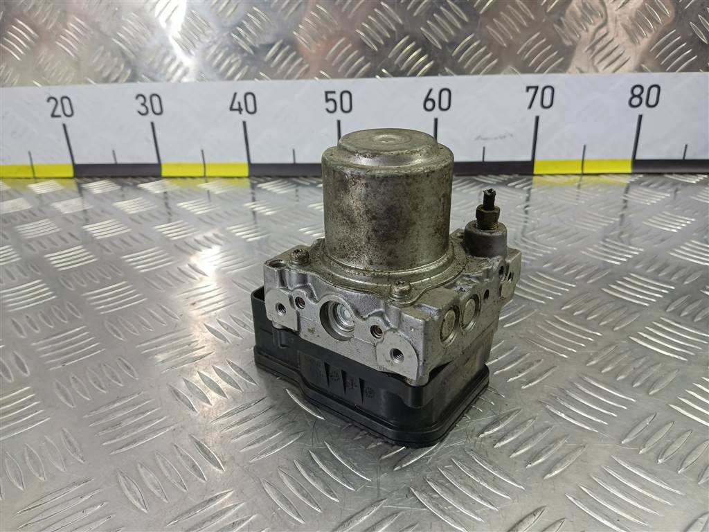 блок abs HONDA Accord 2.0 AT (155 л.с.)Accord  VII (2002—2006) Седан 57110SEA003, 2240 рублей, Москва