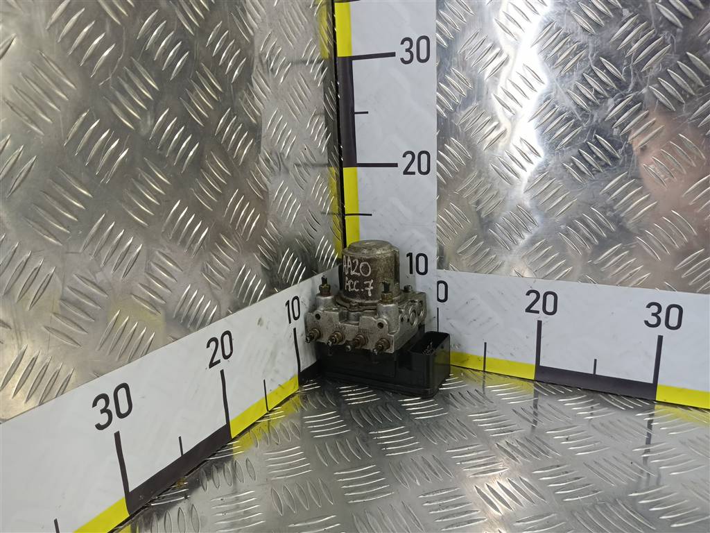 блок abs HONDA Accord 2.0 AT (155 л.с.)Accord  VII (2002—2006) Седан 57110SEA003, 2240 рублей, Москва