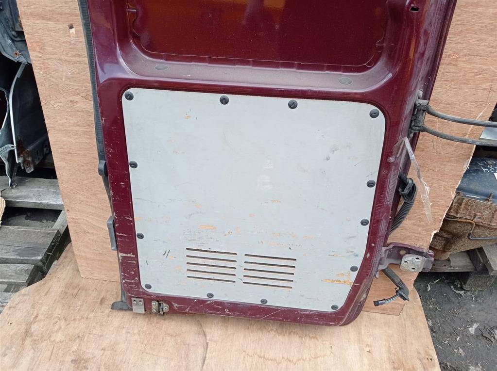 дверь распашная MERCEDES-BENZ Vito  A6397400002, 4770 рублей, Москва