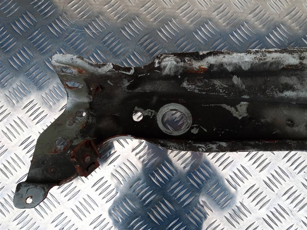 панель (телевизор) FORD Transit  1798287, 1550 рублей, Москва