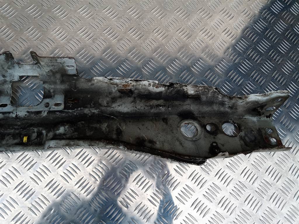 панель (телевизор) FORD Transit  1798287, 1550 рублей, Москва