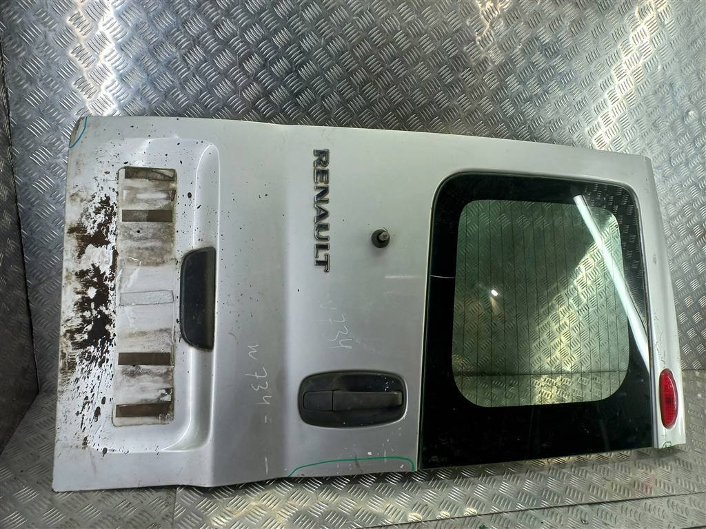 дверь распашная Renault Trafic  7751472647, 18000 рублей, Москва