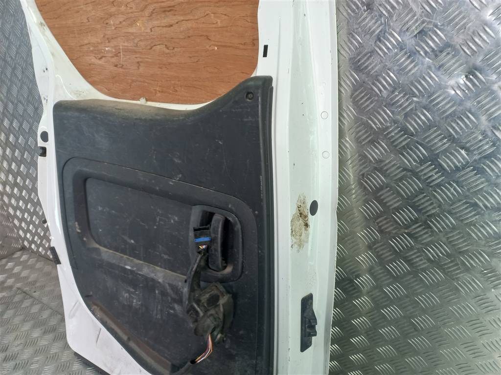 дверь сдвижная Citroen Berlingo  9006L8, 11900 рублей, Москва