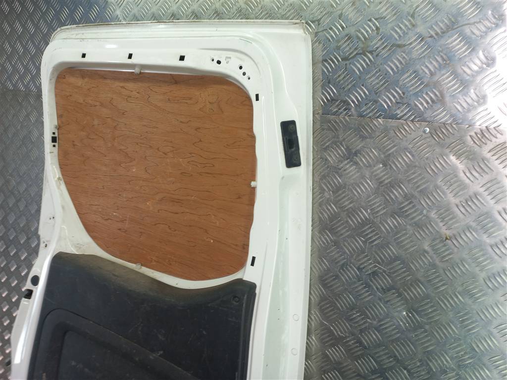 дверь сдвижная Citroen Berlingo  9006L8, 11900 рублей, Москва