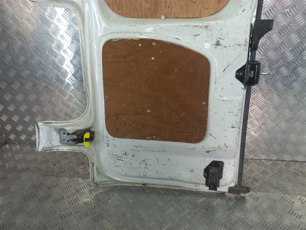 дверь распашная Citroen Berlingo  8703E3, 7420 рублей, Москва