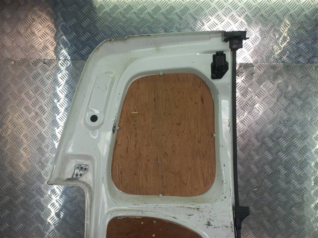 дверь распашная Citroen Berlingo  8703E3, 7420 рублей, Москва