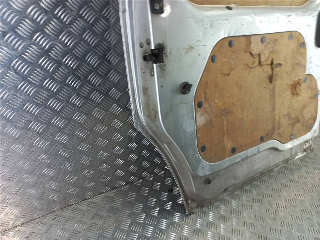 дверь сдвижная FORD Tourneo Connect  5147687, 5690 рублей, Москва