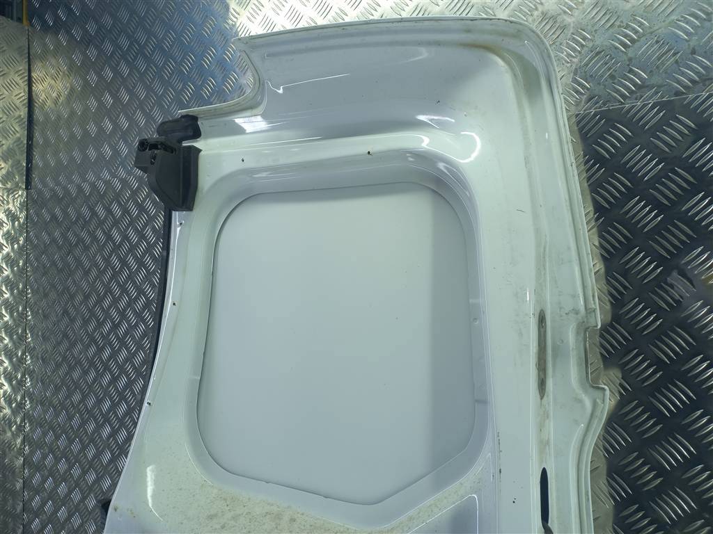 дверь распашная FORD Tourneo Connect  2329262, 34900 рублей, Москва