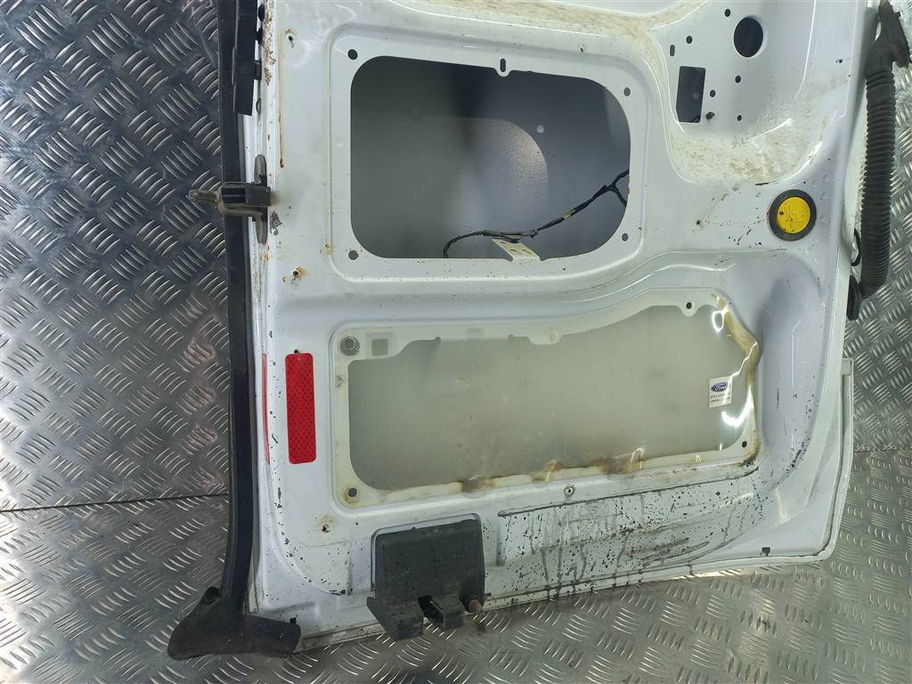 дверь распашная FORD Tourneo Connect  2329262, 34900 рублей, Москва