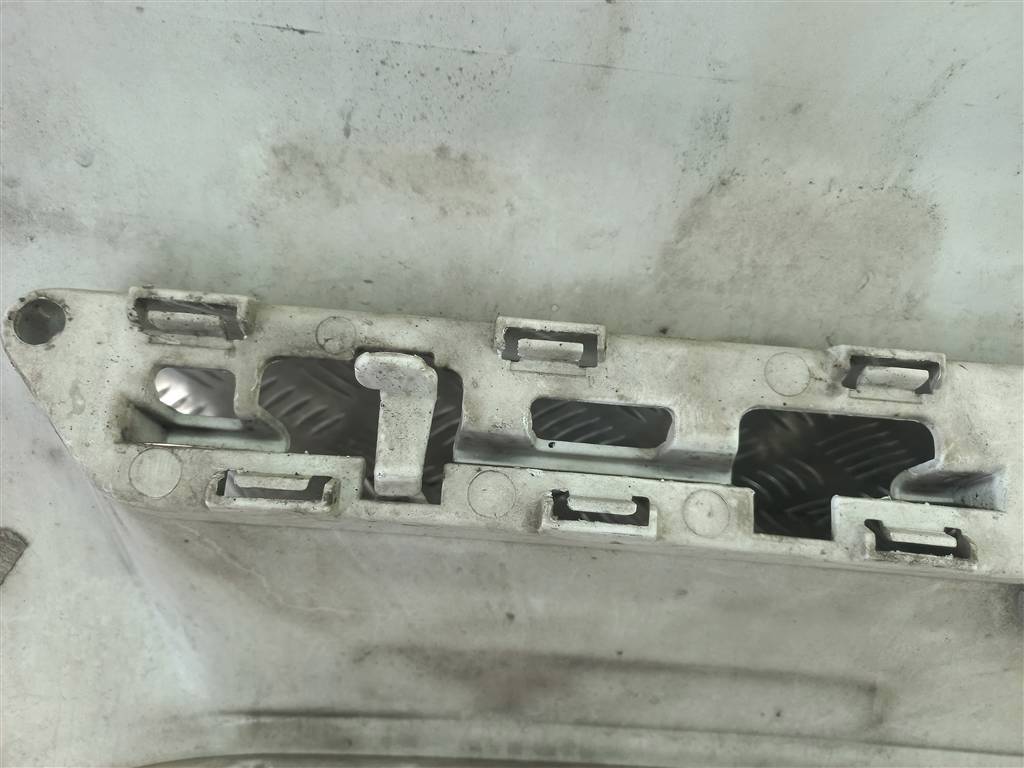 бампер FORD Tourneo Connect  1897674, 19950 рублей, Москва