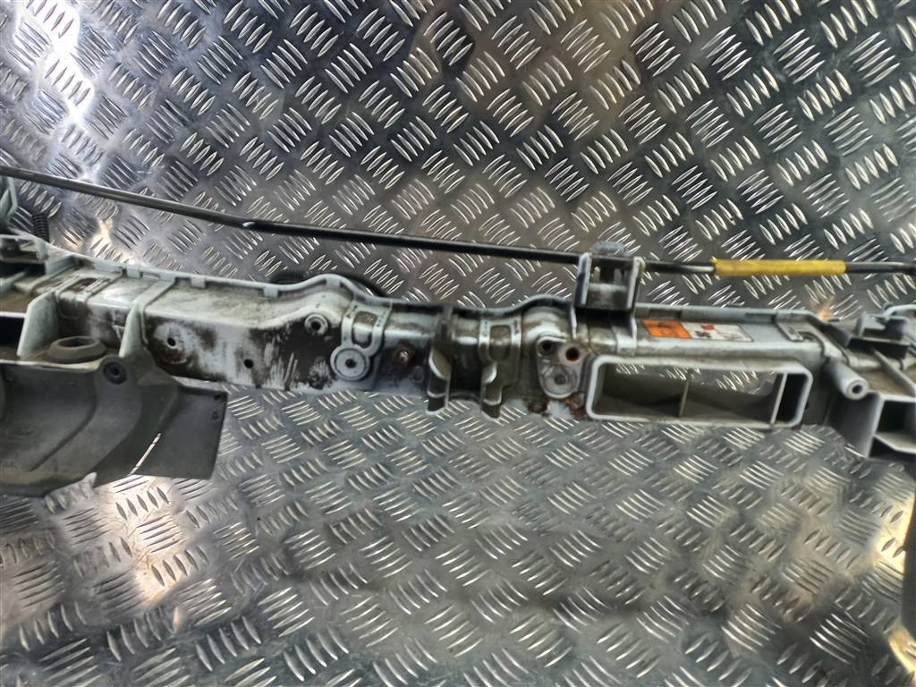 панель (телевизор) FORD Tourneo Connect  2035614, 11900 рублей, Москва